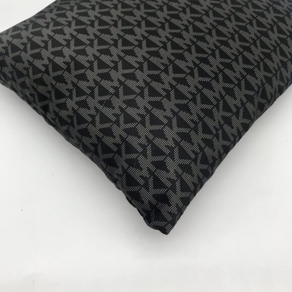 Michael Kors Black Signature Monogram Logo Jet Set Travel Pouch - Picture 7 of 11